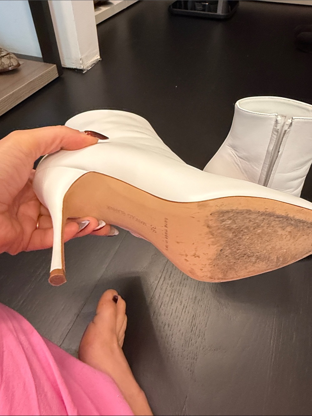 Manolo Blahnik White Leather Pointed-Toe Ankle Booties - Picture 4 of 4